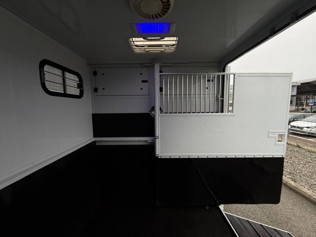 VL MTM FILOVAN MASTER STALLE 165 CH 3P-GARANTIE - VENDU