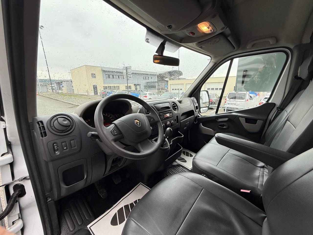 VL MTM FILOVAN MASTER STALLE 165 CH 3P-GARANTIE - VENDU