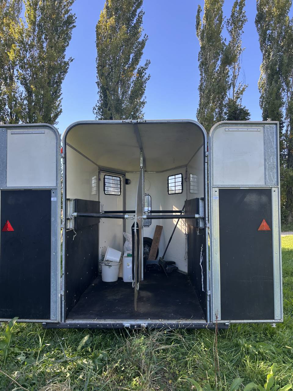  Van Fautras Provan 2 places 