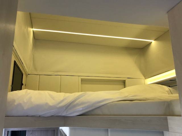 STX 6 CHEVAUX AVEC POP OUT ET PUSH UP - VENDU