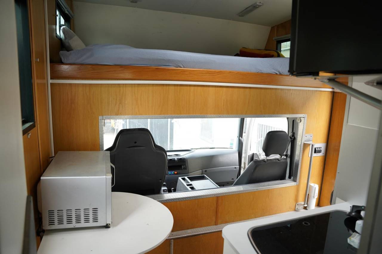 Camion pour transport 6 chevaux avec habitation