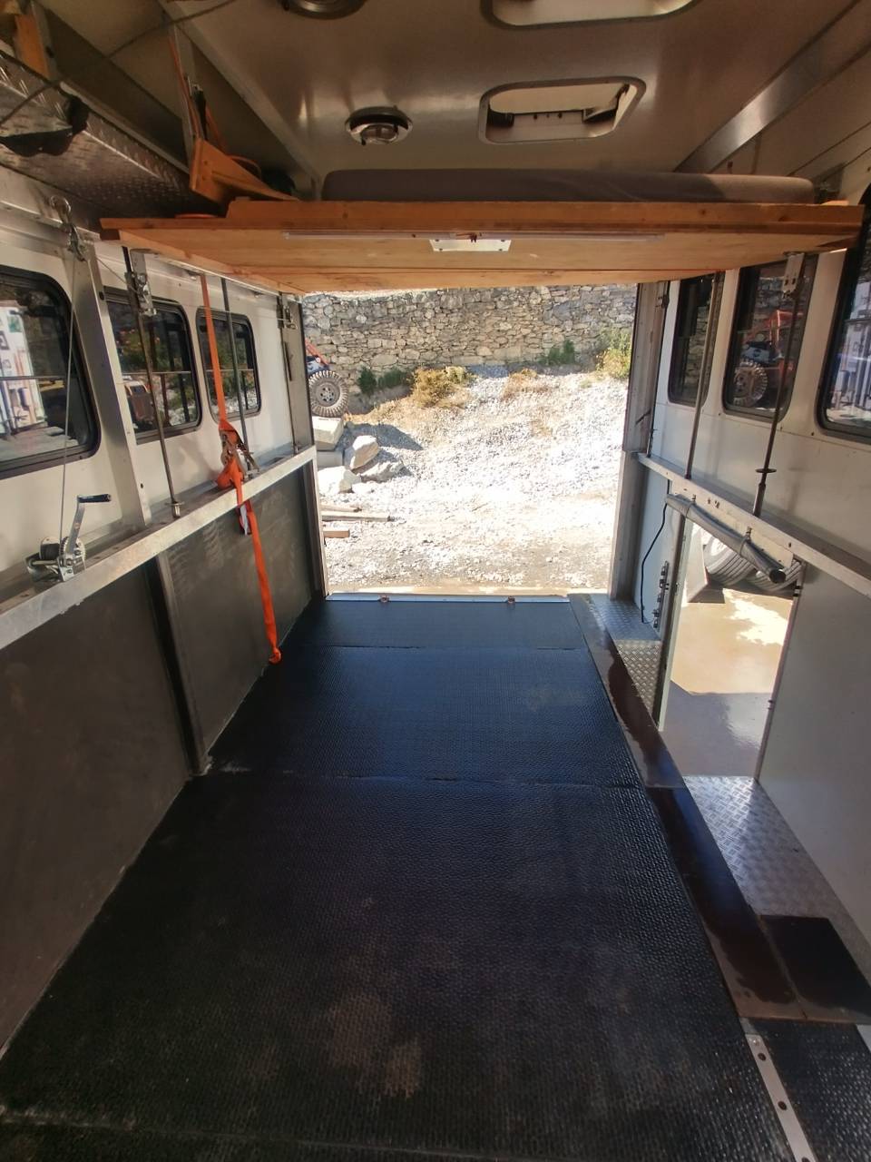 Scania L144 6x2 400cv 