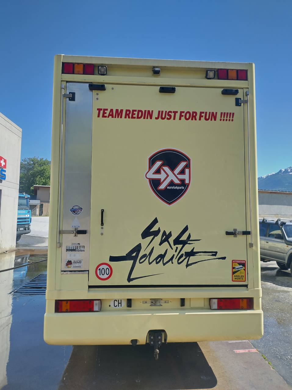 Scania L144 6x2 400cv 