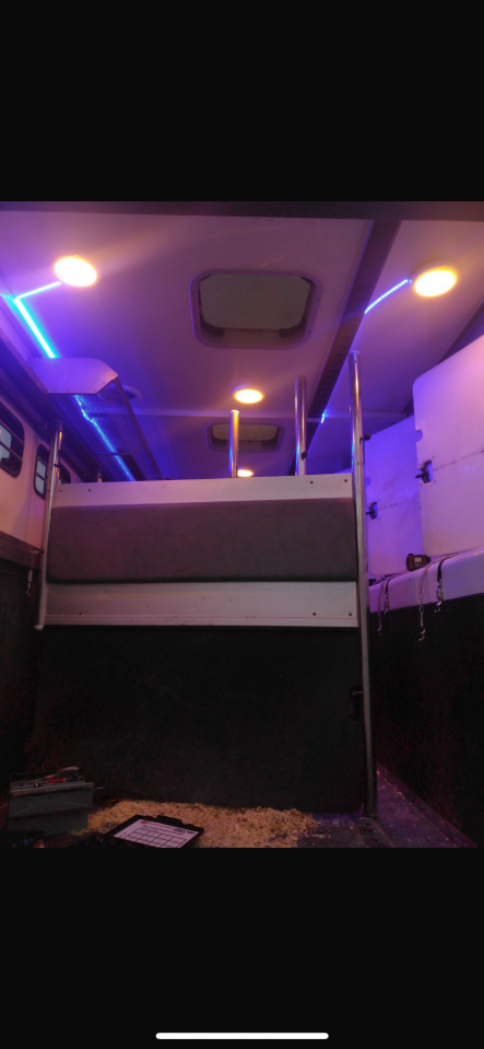 Scania Theault 7 places