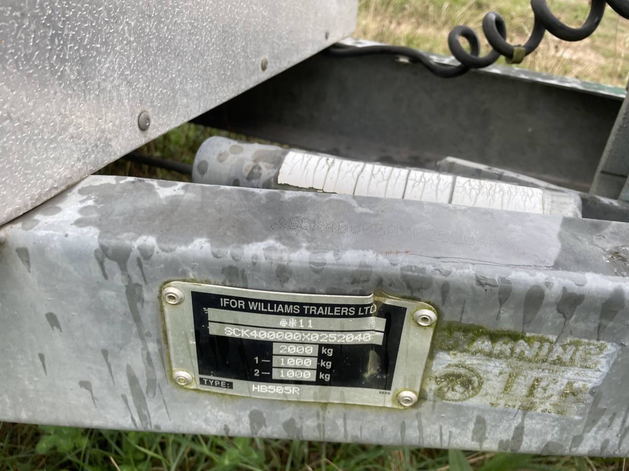 Van ifor Williams 2 places