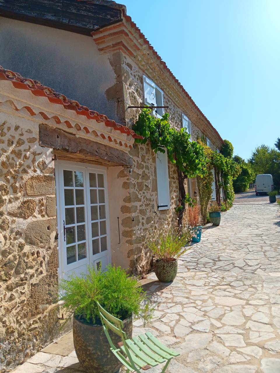 Superbe propriété Maison, stabulation, 2 hectares foret