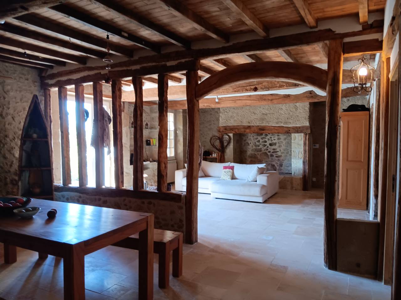 Superbe propriété Maison, stabulation, 2 hectares foret