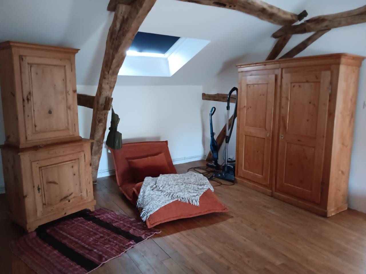 Superbe propriété Maison, stabulation, 2 hectares foret