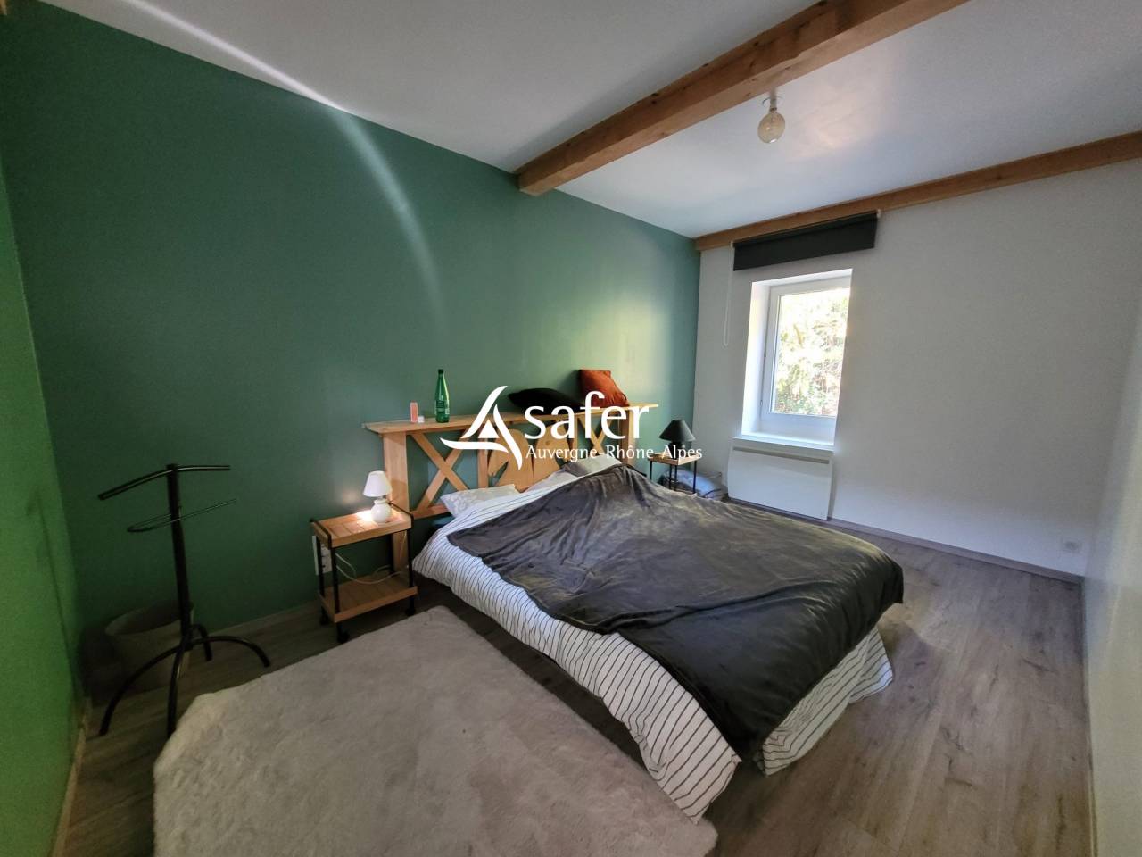 Propriété rurale en pierres de 2 habitations sur 4ha