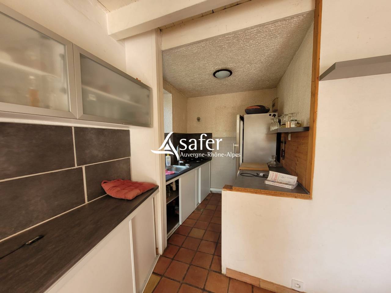 Propriété rurale en pierres de 2 habitations sur 4ha