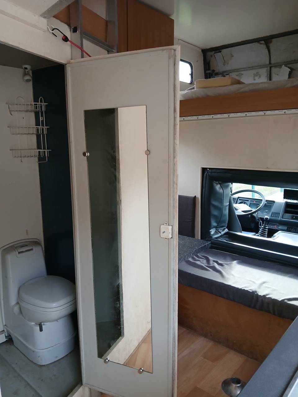 Camion pl 8 chevaux avec home car