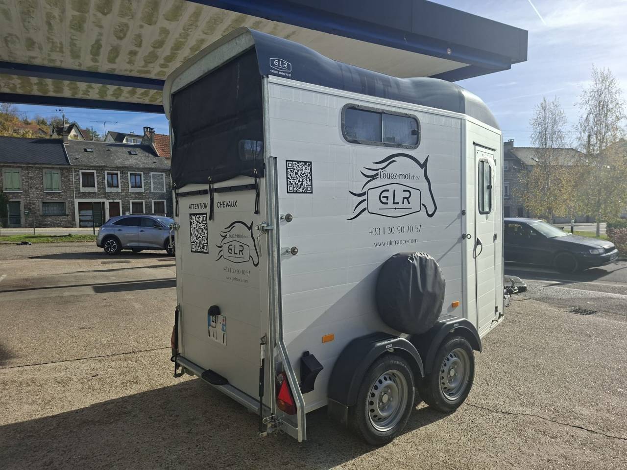 VAN OCCASION – CHEVAL LIBERTE – TOURING ONE –  1.5 PLACES - GRIS - 2024