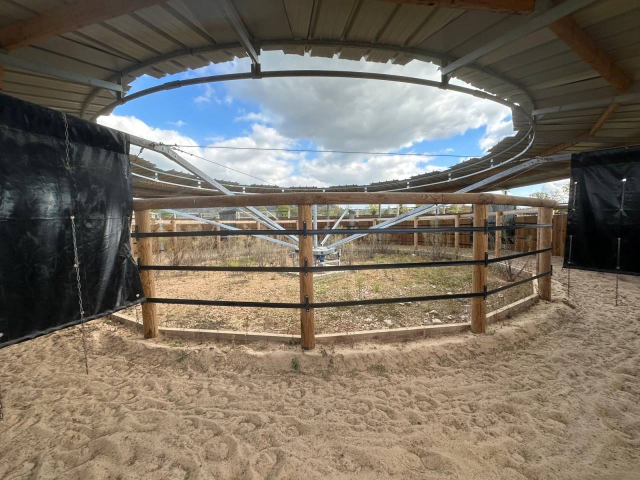 Écurie de neuve sur 5ha coeur Calvados (14) 