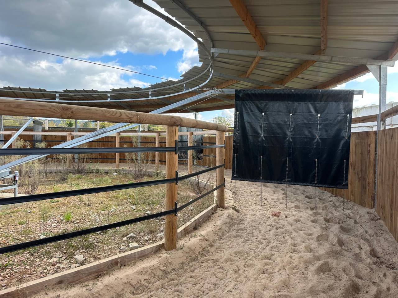 Écurie de neuve sur 5ha coeur Calvados (14) 