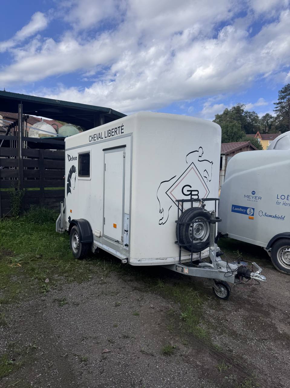 Caravane/ groomy / remorque debon 