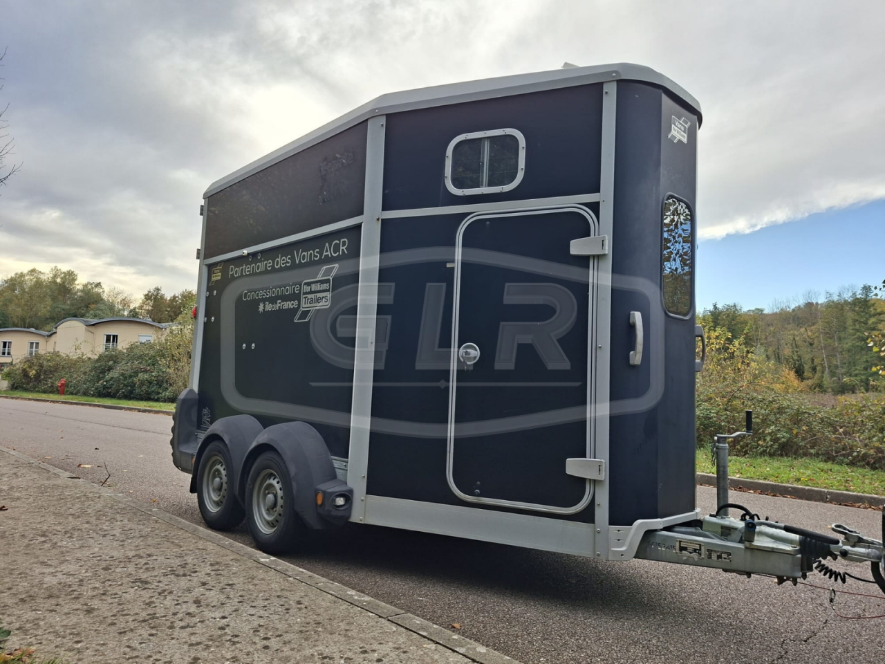 VAN OCCASION – IFOR WILLIAMS – HB 511 OBLIQUE PONT PORTE – 2 PLACES  - 2017