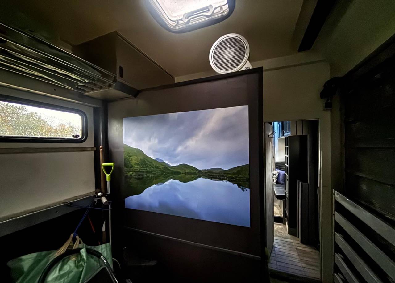 Camion Mercedes 1228 - 5 chevaux - appartement 