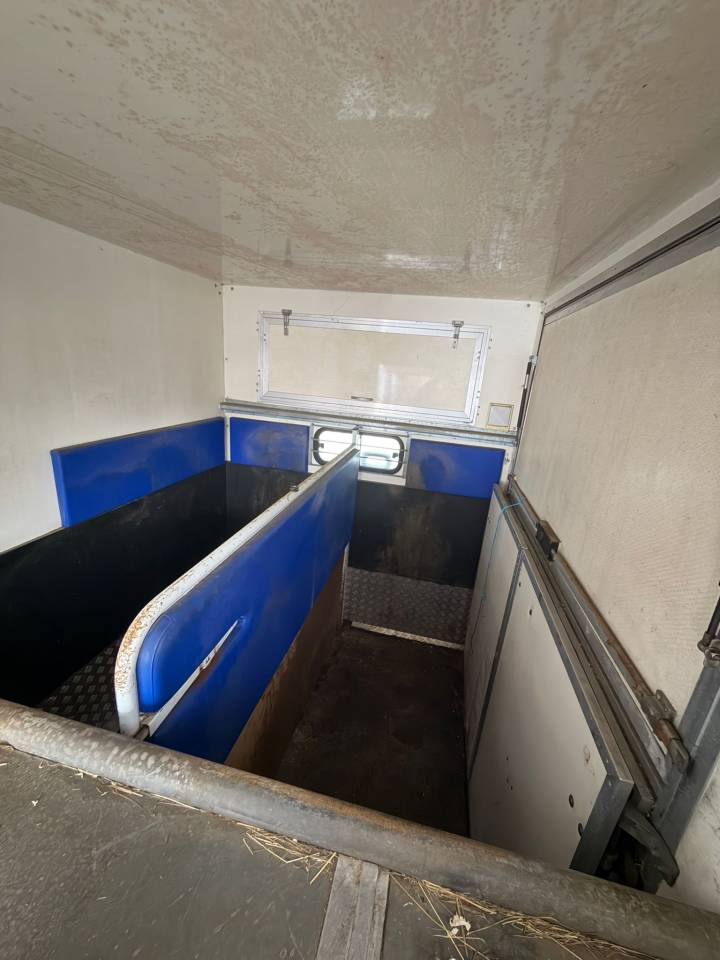 CITROEN JUMPER - 2001 - 296 000KM - DEPOT VENTE