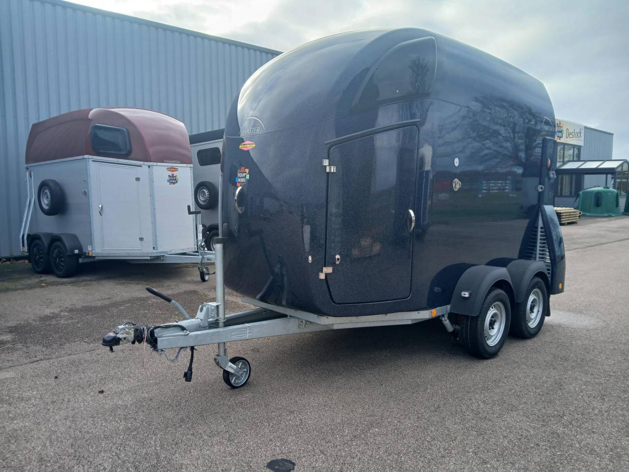 Destockage Van 2 places Neuf