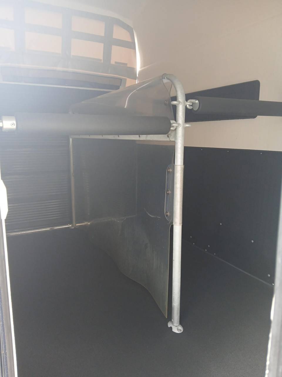 Destockage Van 2 places Neuf