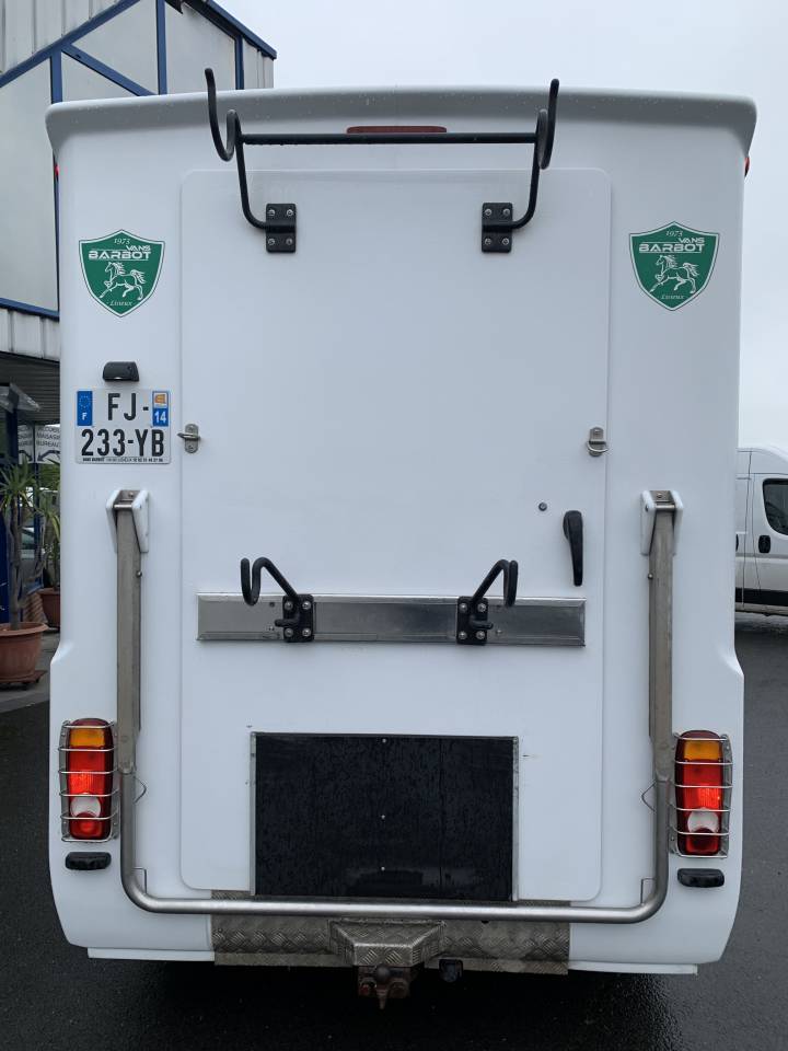 Camion 2 chevaux BARBOT