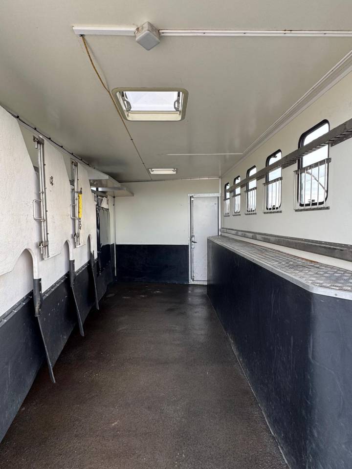 VOLVO 85000km 6 CHEVAUX