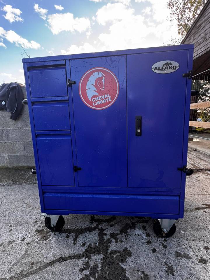 Malle de concours ALFAKO état neuf