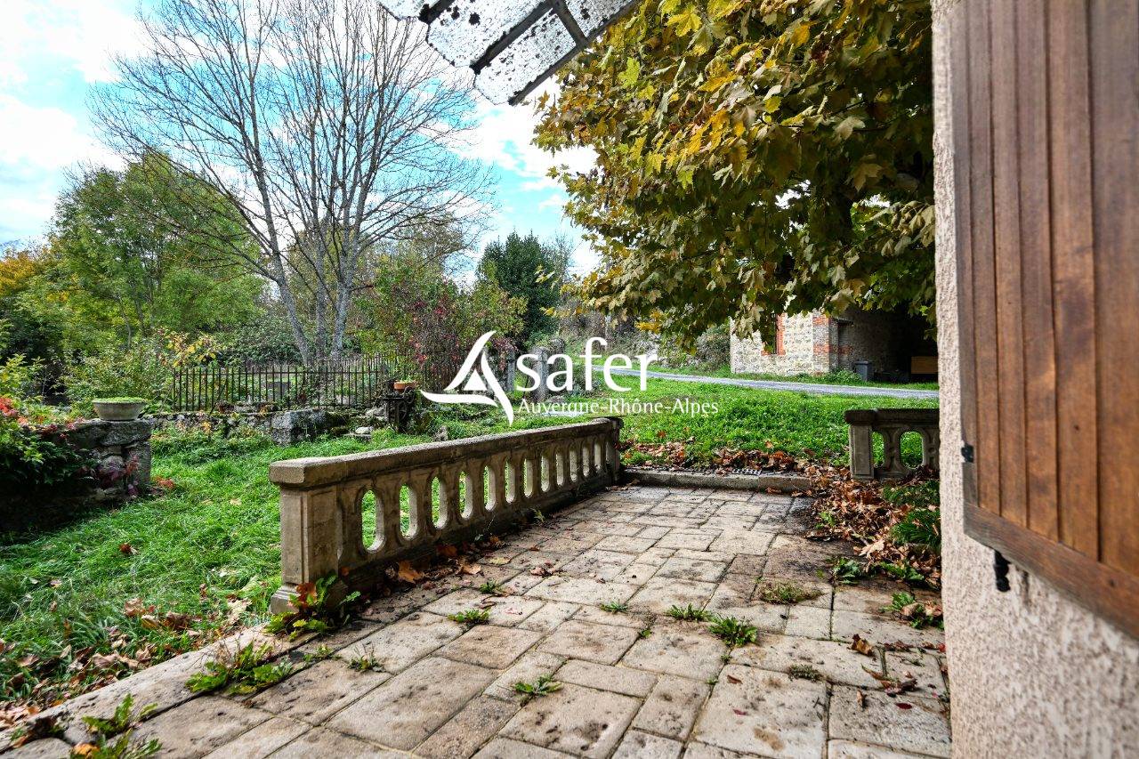 ANCIEN MOULIN AVEC HABITATION - MESSIMY