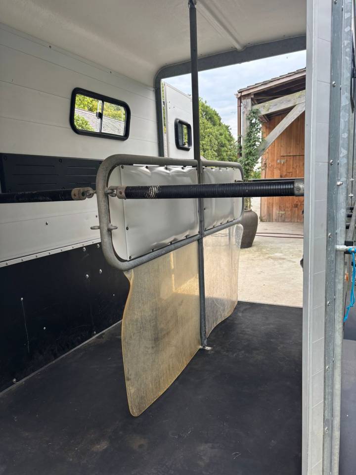 Van 2 places  Bockmann Portax (2008)