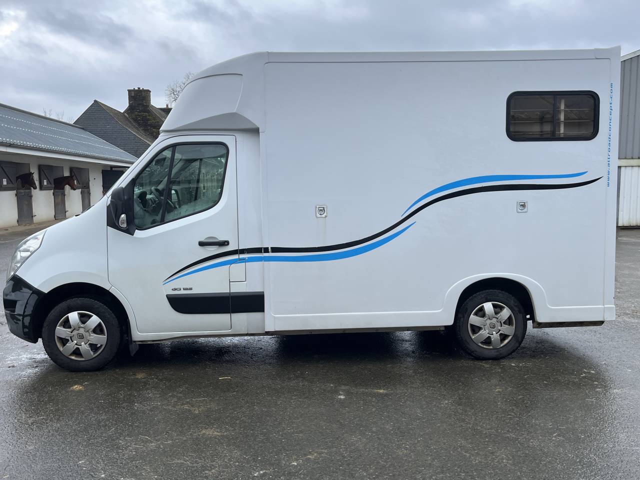 RENAULT MASTER &ndash;DC1 125 - 2011 - 90 000KM