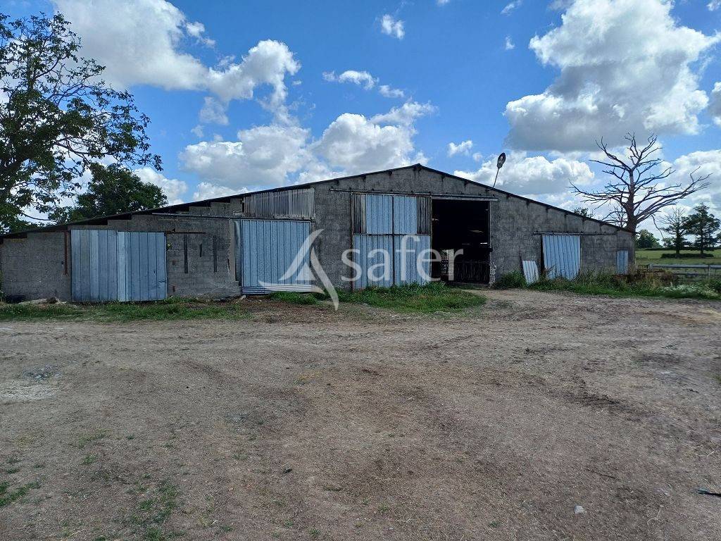 Propriété d'élevage très bien groupée sur 127,5 ha