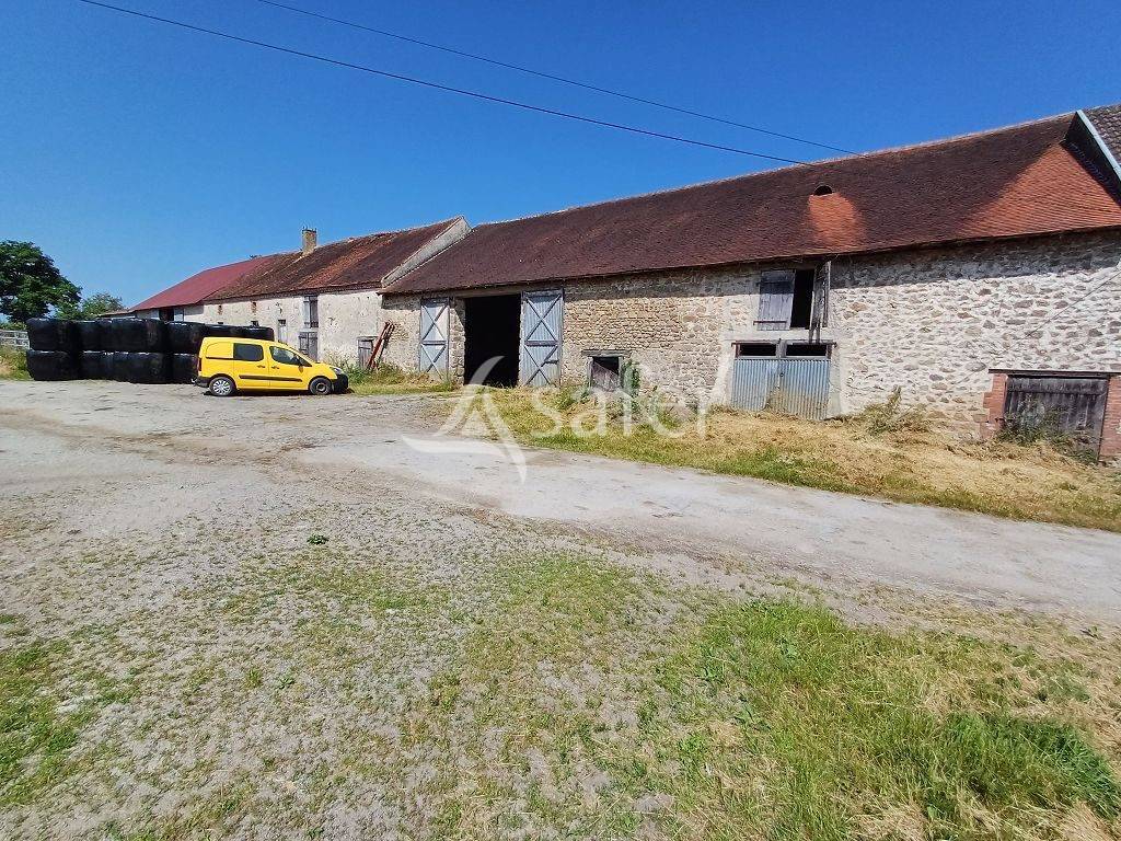 Propriété d'élevage d'environ 94 ha 50 bien groupés