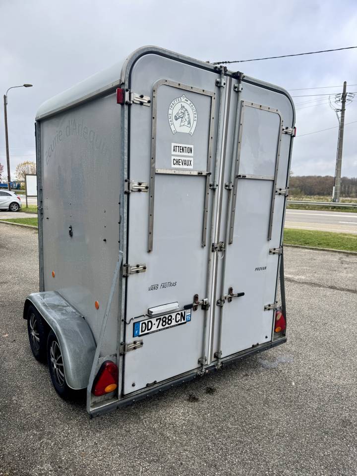 Van Fautras PROVAN - occasion