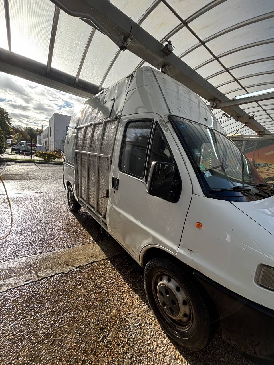 CAMION CHEVAUX 2 places permis b