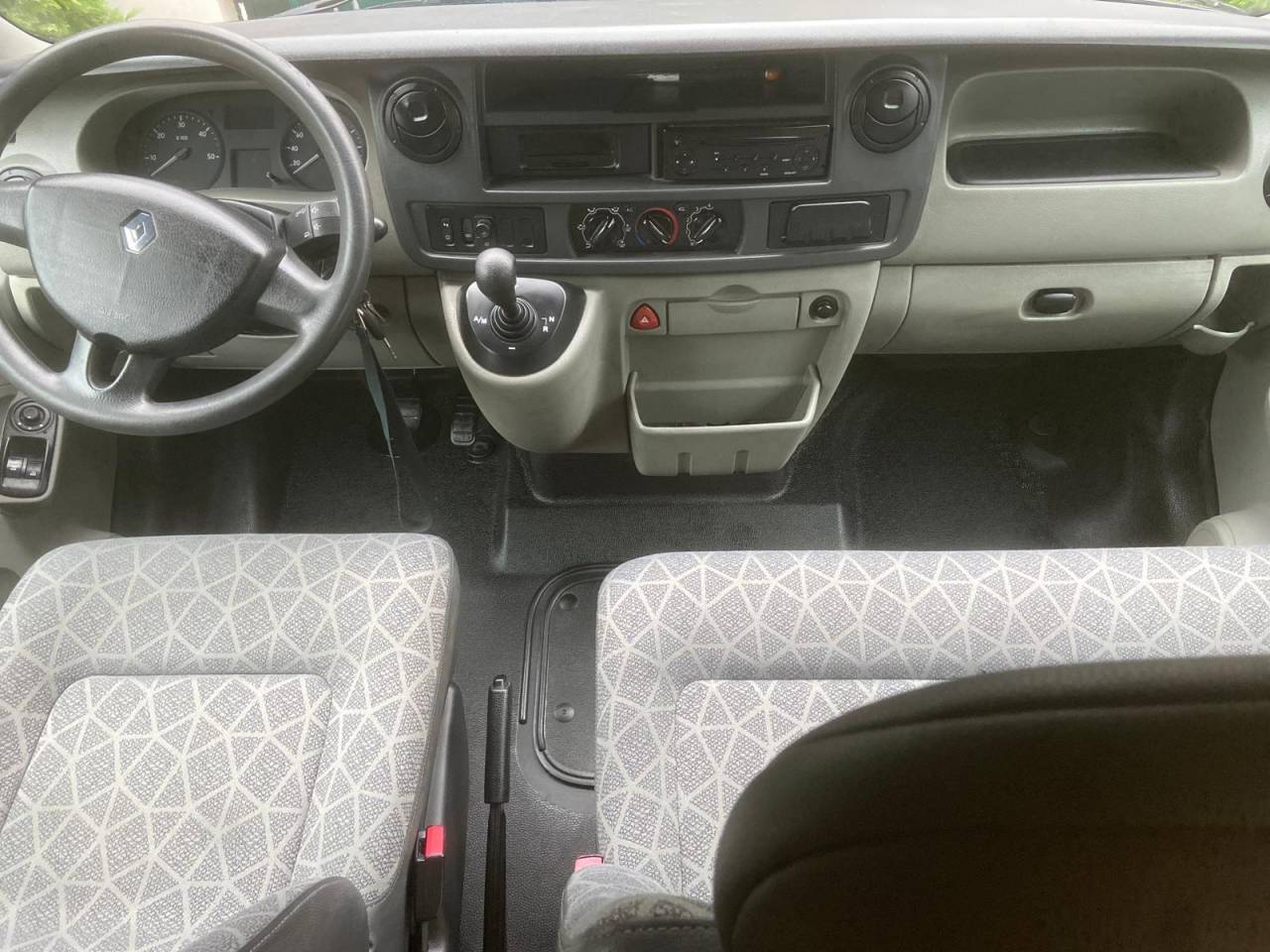 RENAULT Master II Phase 3 3.5T 2.5 dCi BVRA 120 cv Boît