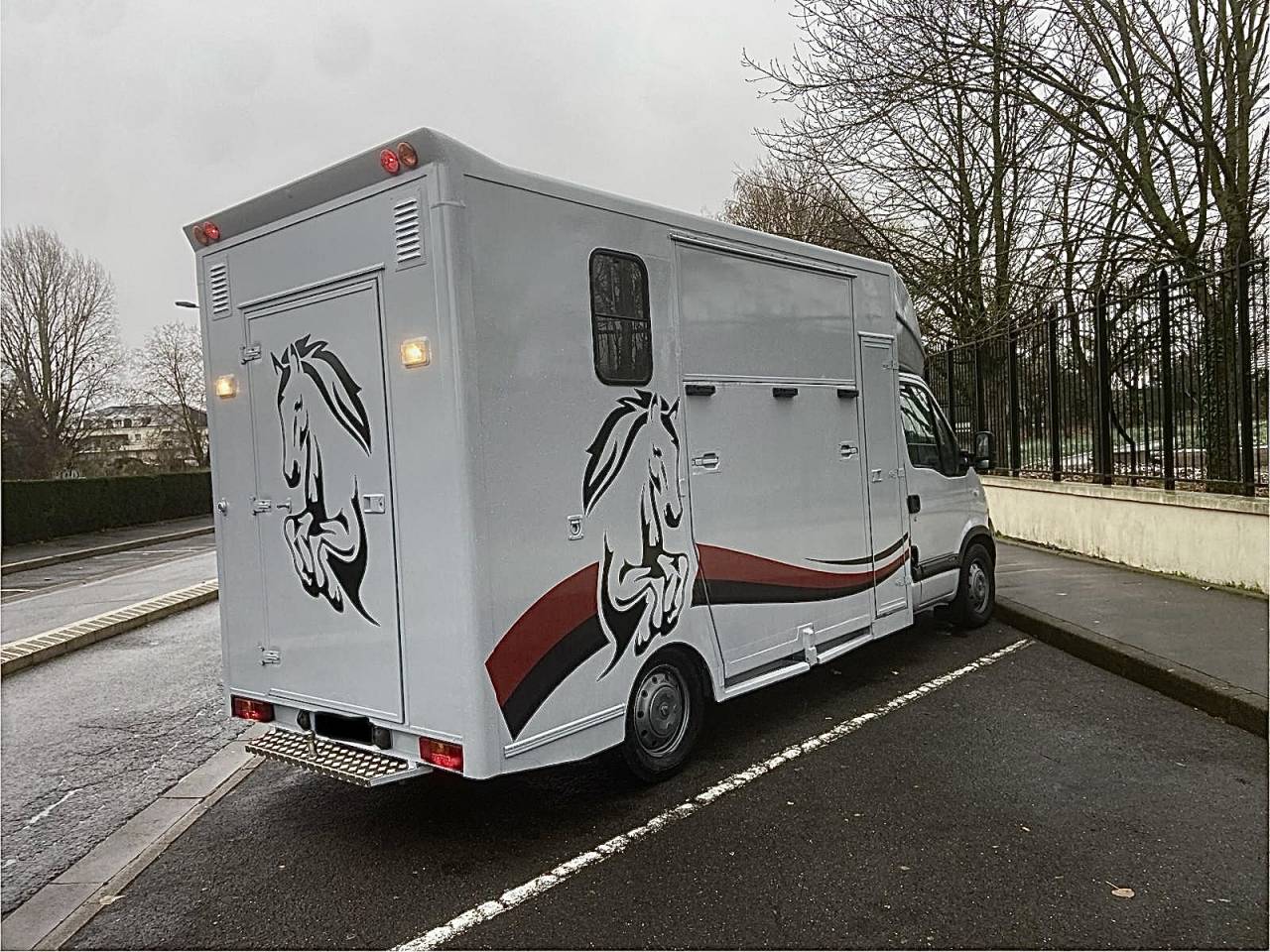 RENAULT Master II Phase 3 3.5T 2.5 dCi BVRA 120 cv Boît