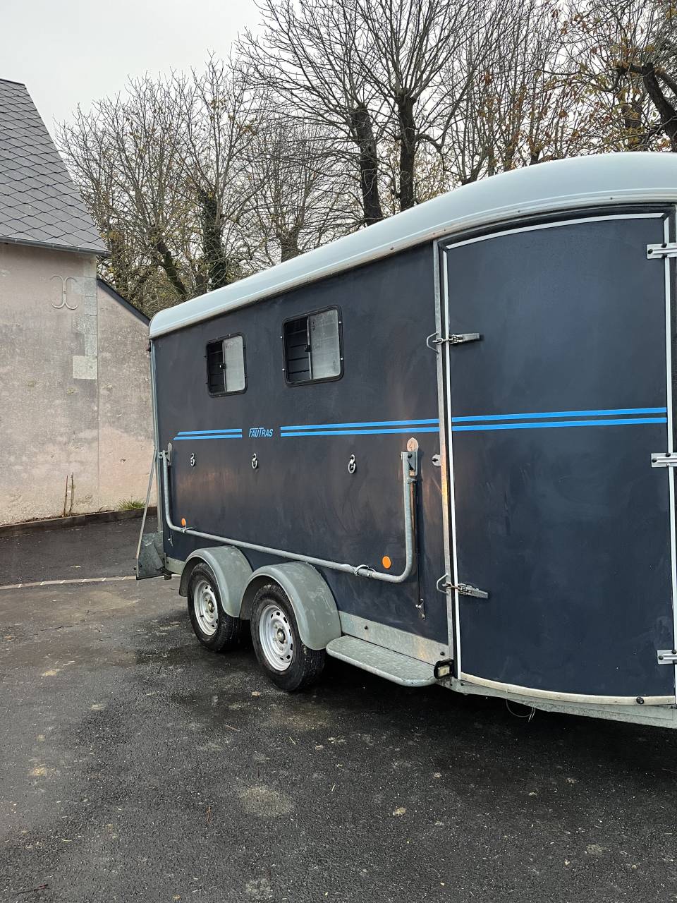 Van fautras 3 places 