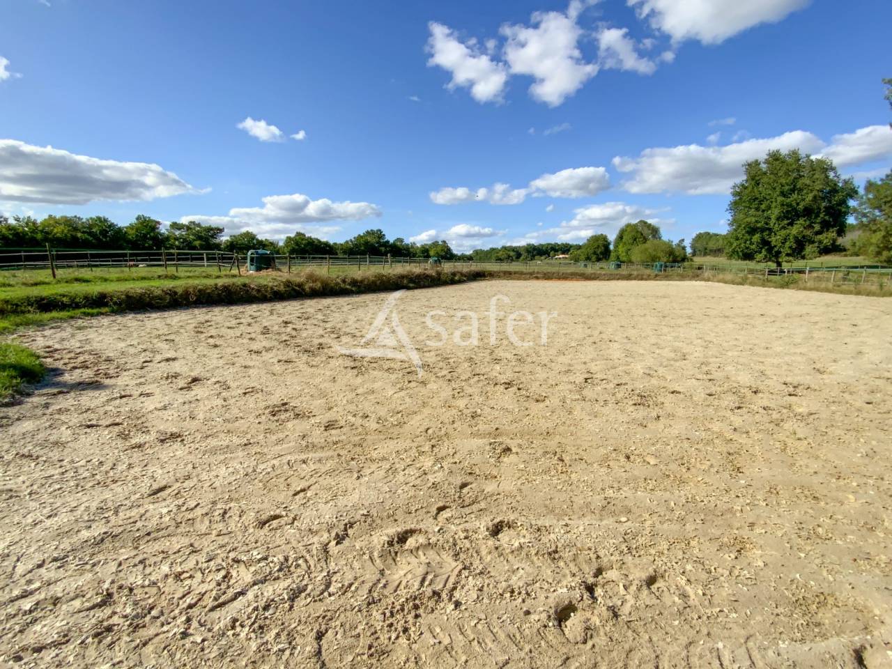 Propriété sur 45 ha groupé