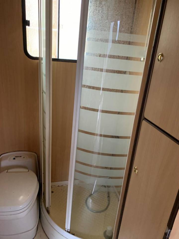 Donguy man 6 places +home car 