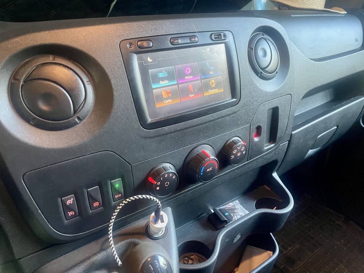 VL 2 chx 2018 102000km 1280kg charge utile