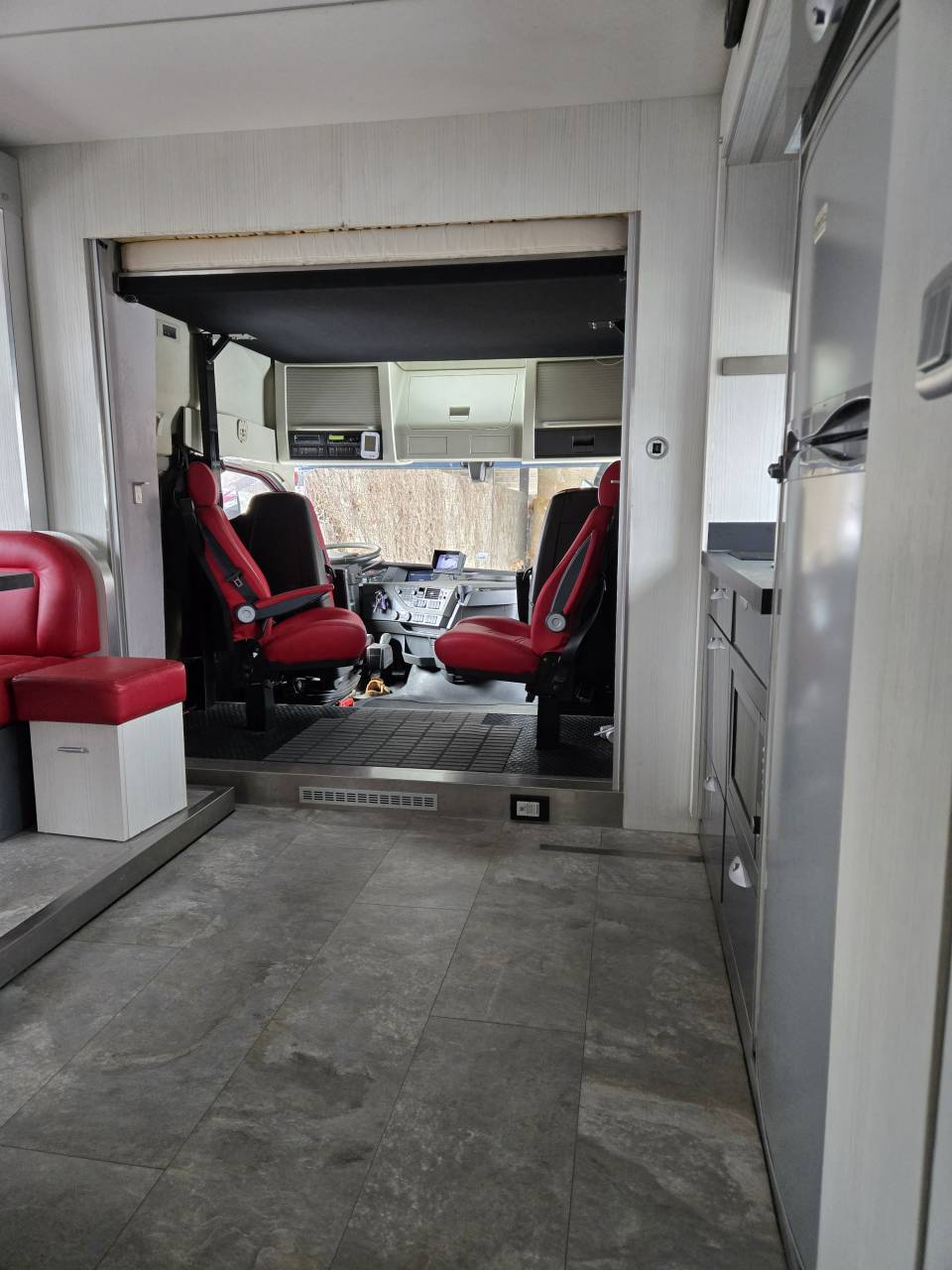 Volvo fh 460ch 2017 50800km 7places chevaux tts options