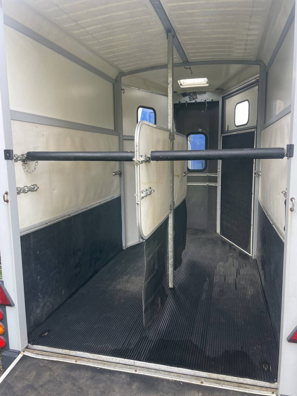 IFOR WILLIAMS - HB506 - 2 PLACES Chevaux - 2013