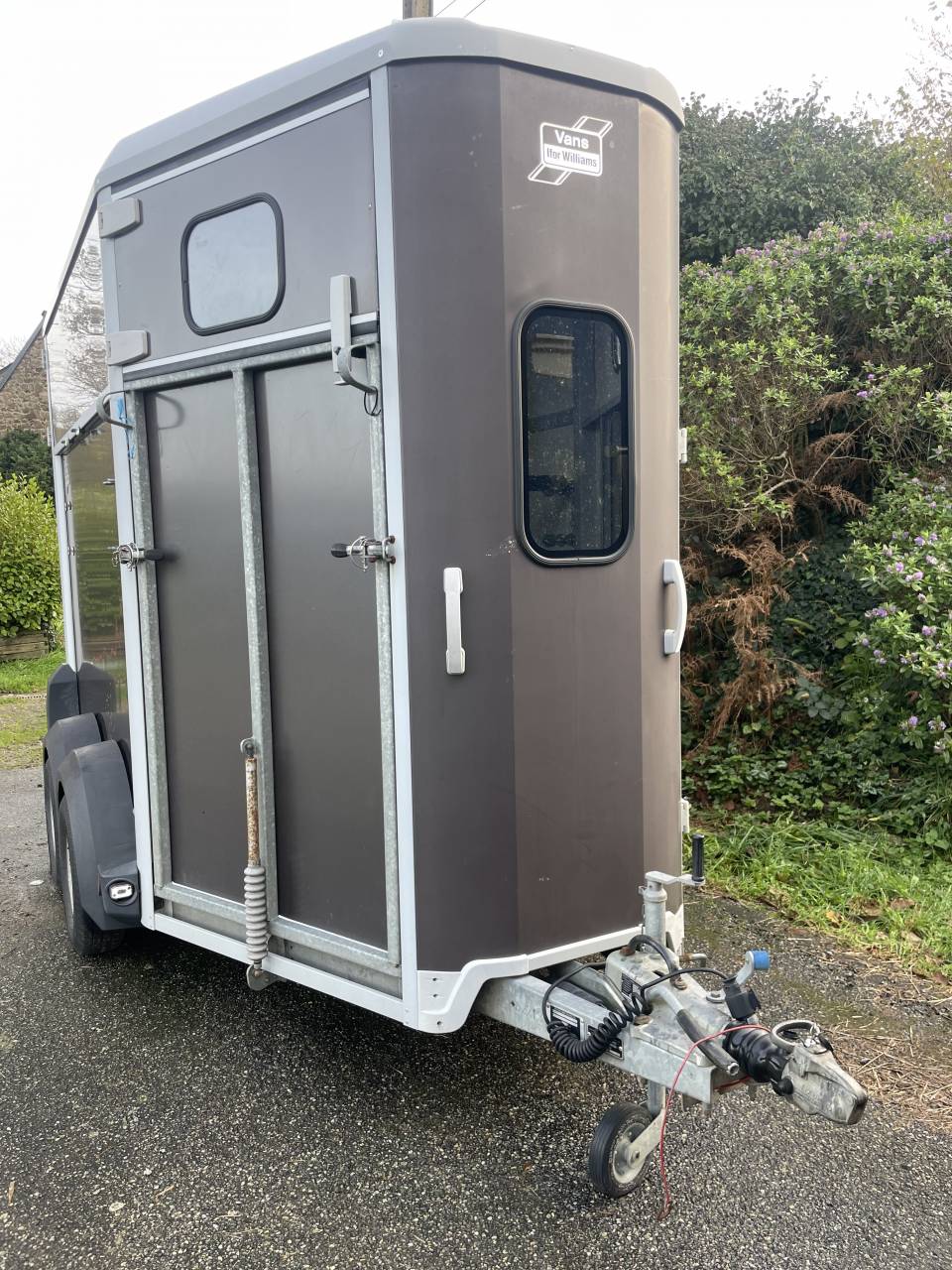 IFOR WILLIAMS - HB506 - 2 PLACES Chevaux - 2013
