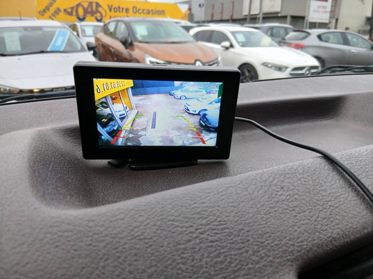 RENAULT MASTER 2.8 dTi Transport pour deux chevaux