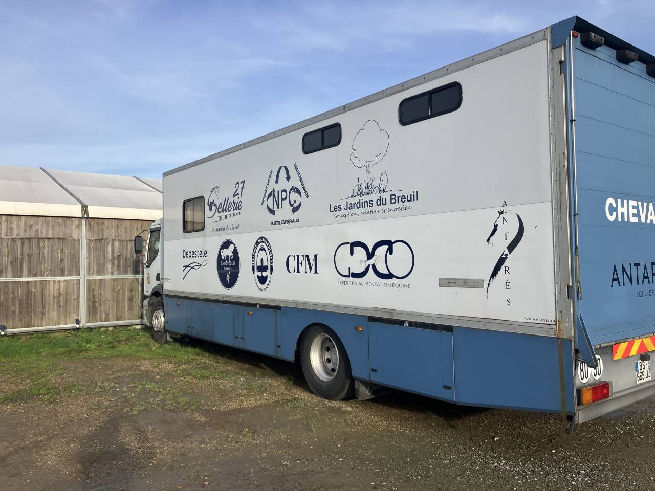 Camion chevaux PL 5/6 places 