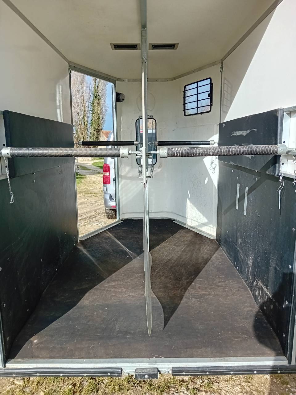 VAN FAUTRAS PROVAN E2 