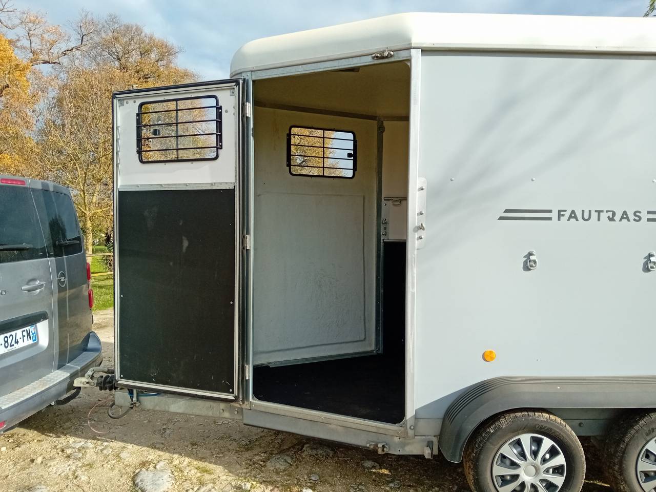 VAN FAUTRAS PROVAN E2 