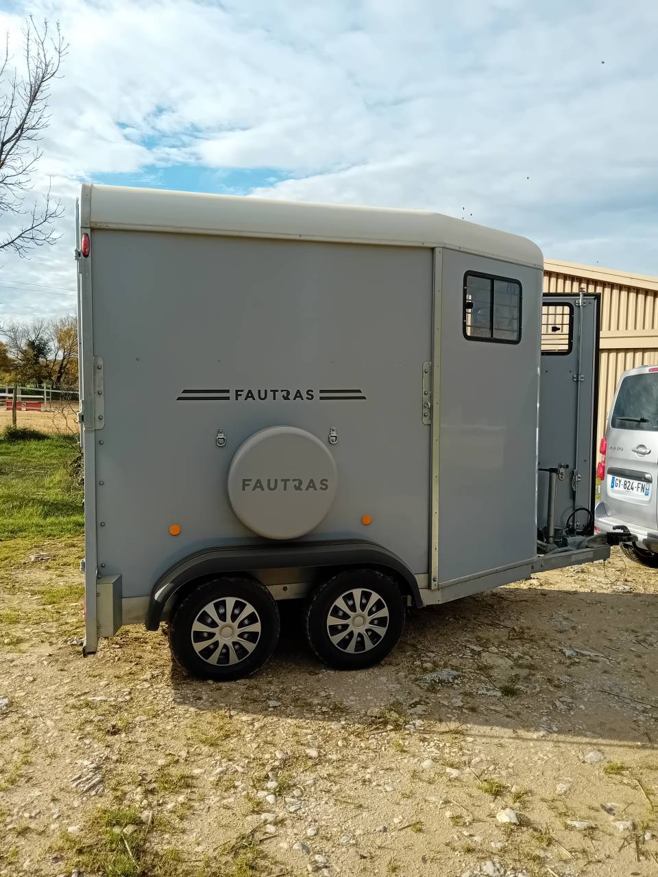 VAN FAUTRAS PROVAN E2 