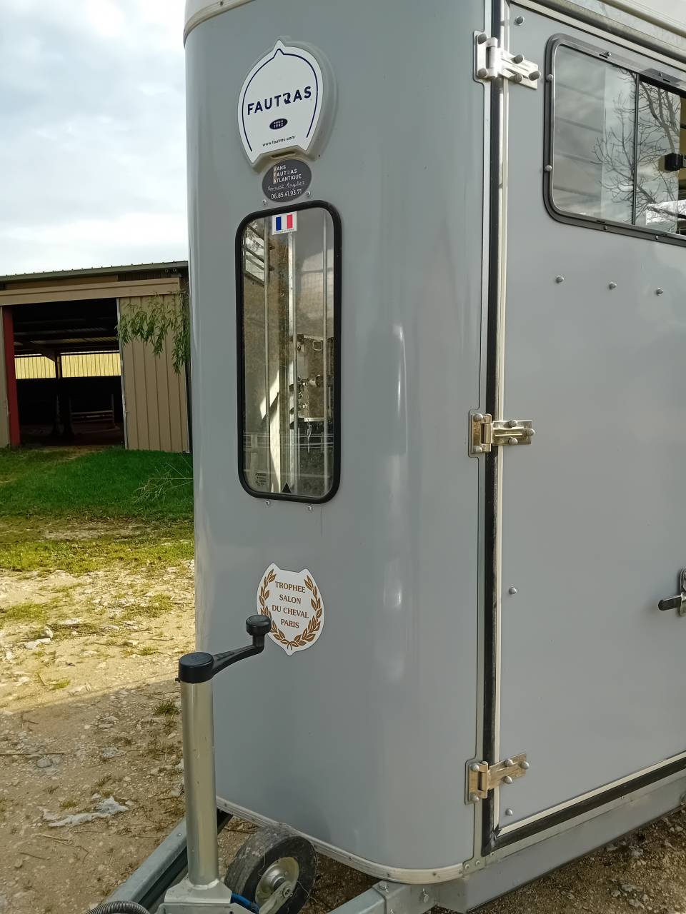 VAN FAUTRAS PROVAN E2 