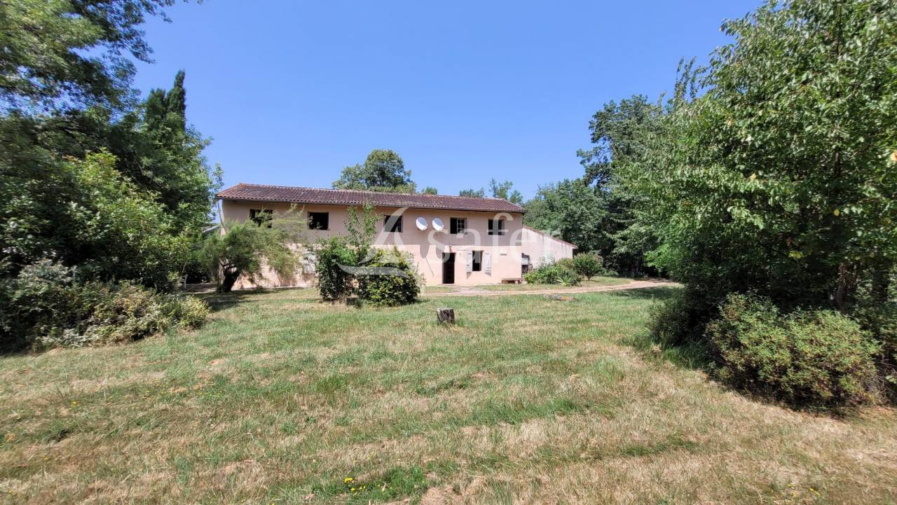 Domaine d'exception dans le Tarn : 2 maisons d'habitations, &eacute;cu